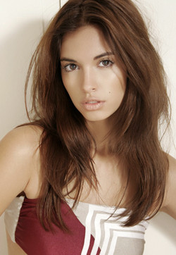 Photo of model Aline Zanotti - ID 233835