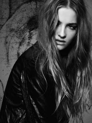 Photo of model Amanda Norgaard - ID 234501