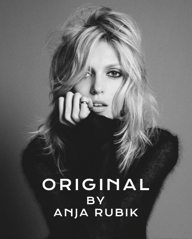 Photo of model Anja Rubik - ID 721556