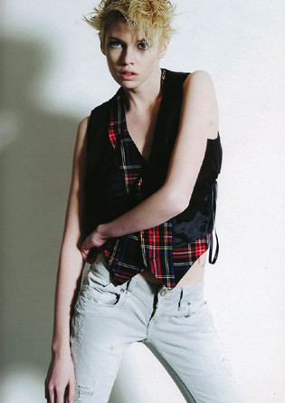 Photo of model Stella Maxwell - ID 236889