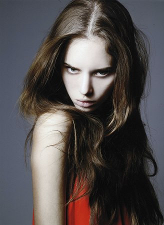 Photo of model Carolina Ballesteros - ID 240021