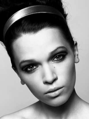 Photo of model Anna Brewster - ID 239137