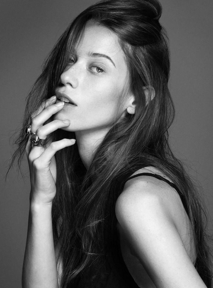 Photo of model Fabiana Mayer - ID 368410