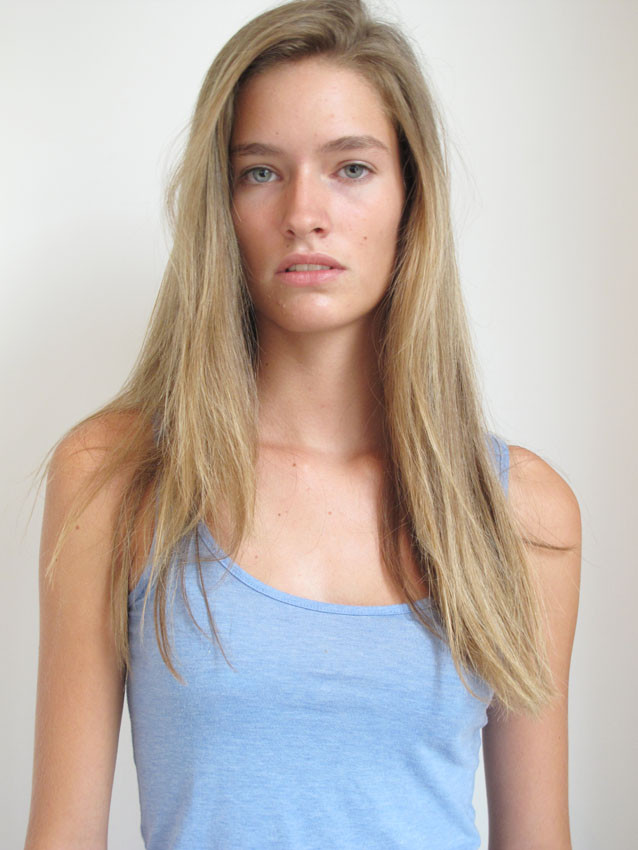 Photo of model Manon Pieto - ID 250735