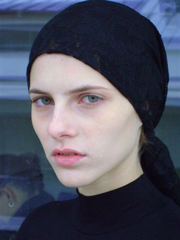 Photo of model Oana Timerman - ID 251282