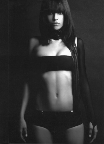 Photo of model Analu Campos - ID 252199