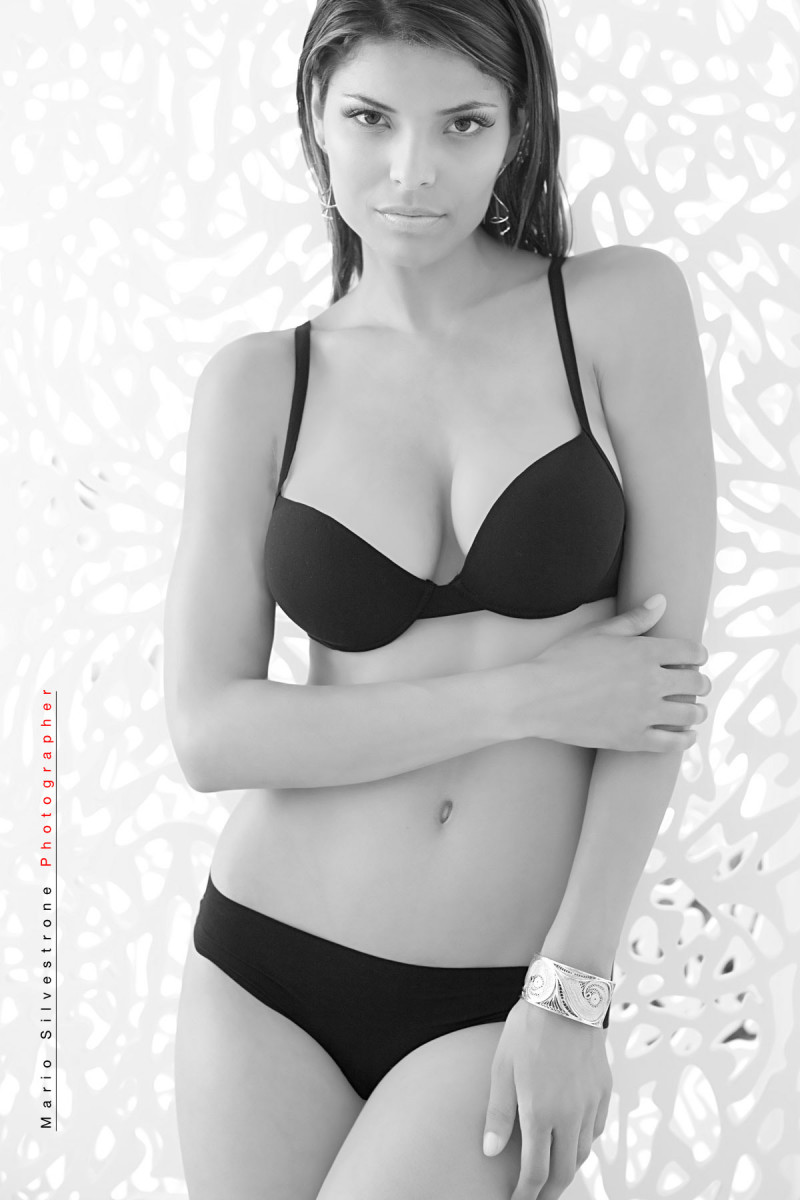 Photo of model Analu Campos - ID 369847