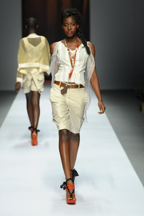 Photo of model Bunmi Ademokoya - ID 364138