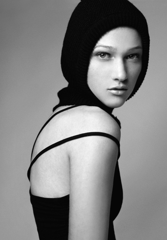 Photo of fashion model Nicole Fox - ID 260976 | Models | The FMD