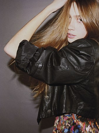 Photo of model Justine Mazzoni - ID 260562