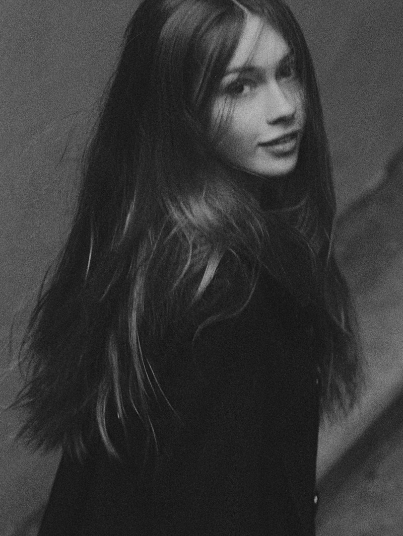 Photo of model Justine Mazzoni - ID 260566