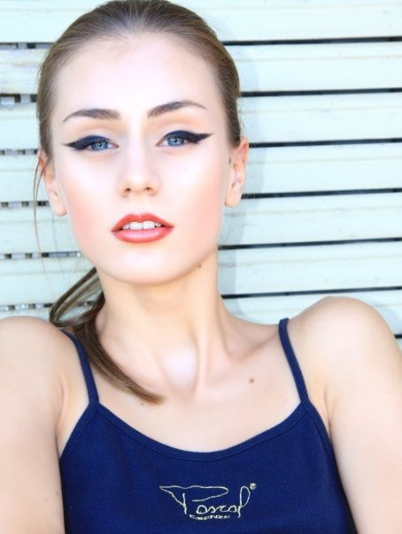 Photo of model Iulia Teutan - ID 292017