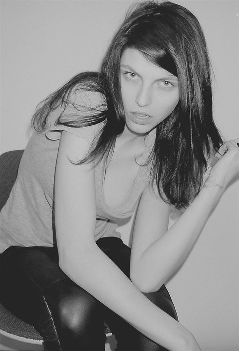 Photo of model Karlina Caune - ID 574958