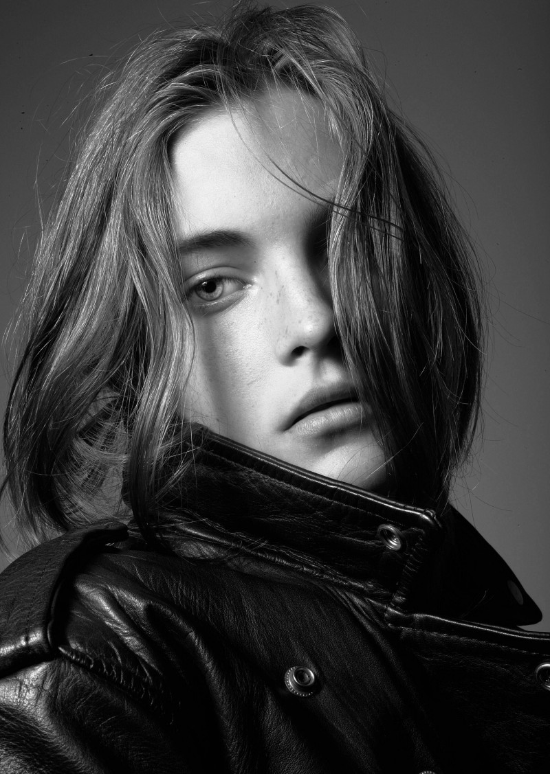 Photo of model Ophelie Rupp - ID 283078