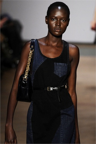 Photo of model Ajak Deng - ID 289095