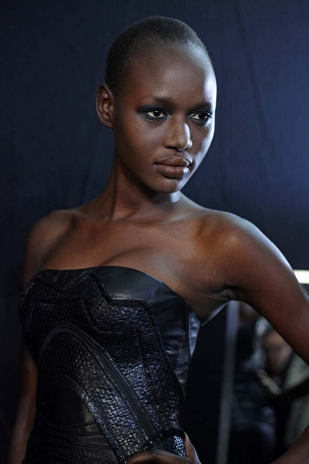 Photo of model Ajak Deng - ID 336646