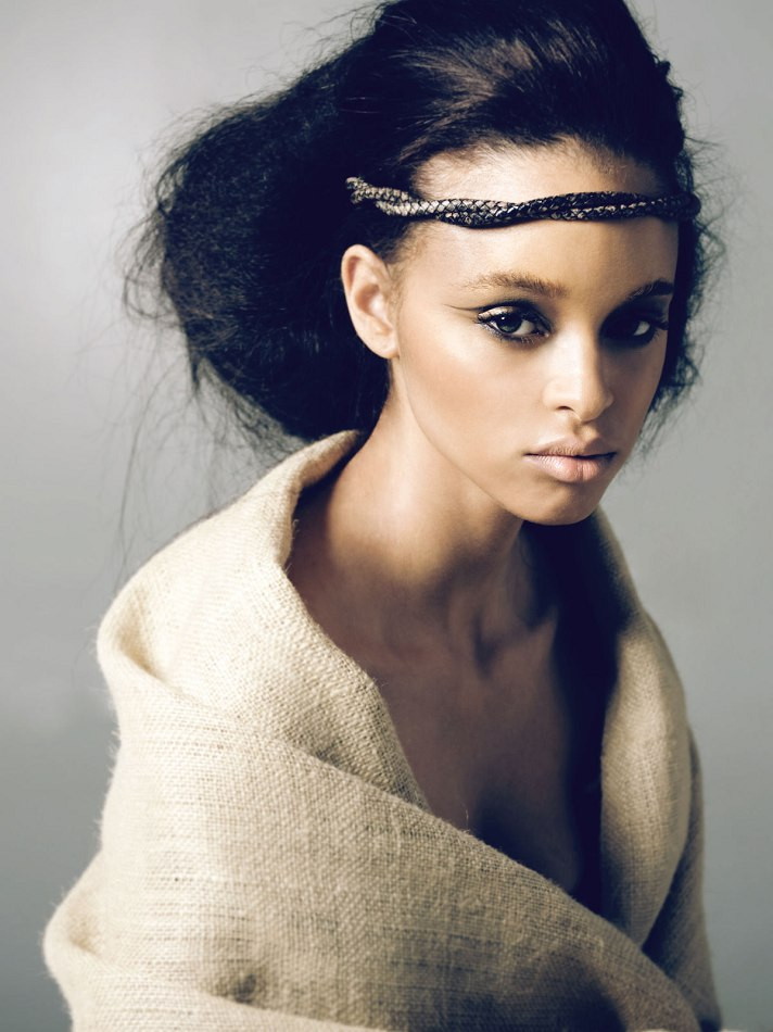 Photo of model Alisse Crucen - ID 373759