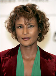 Photo of model Waris Dirie - ID 143202