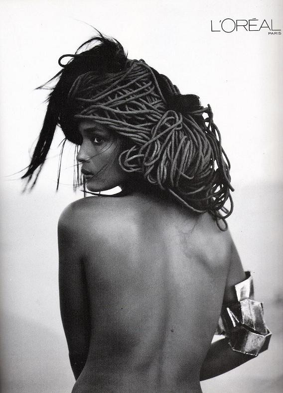 Photo of model Waris Dirie - ID 287556