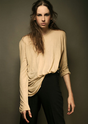 Photo of model Daniela Gondim - ID 284648