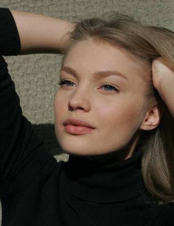 Photo of model Alexandra Dvornic - ID 287622