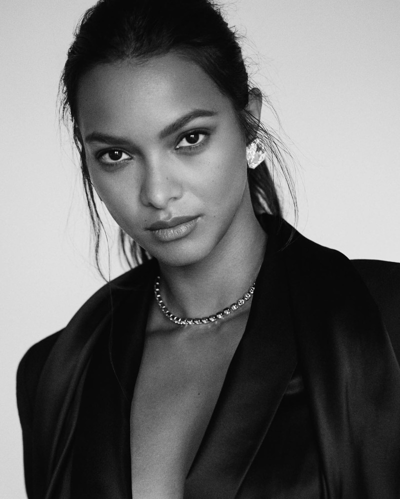 Photo of model Lais Ribeiro - ID 719253