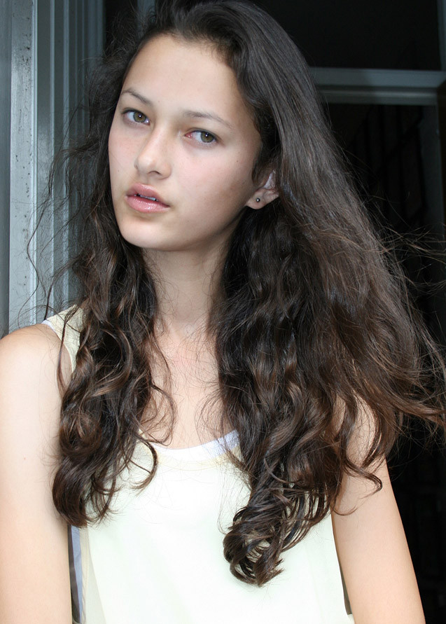 Photo of model Ella Verbene - ID 289701