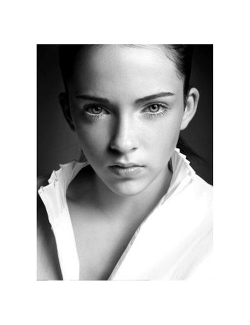 Photo of model Danielle Veenstra - ID 289721