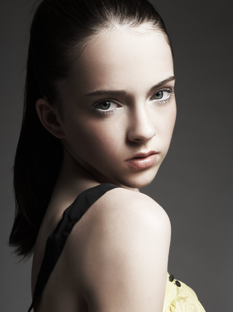 Photo of model Danielle Veenstra - ID 289728