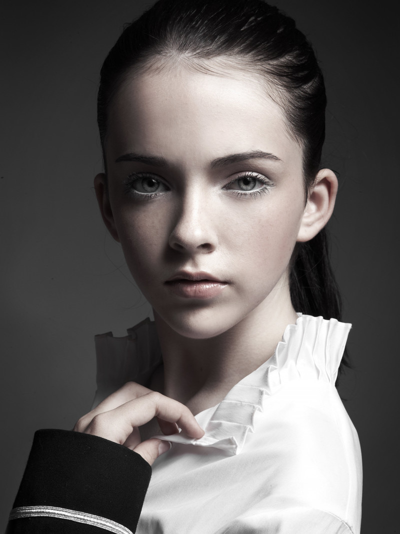 Photo of model Danielle Veenstra - ID 289731