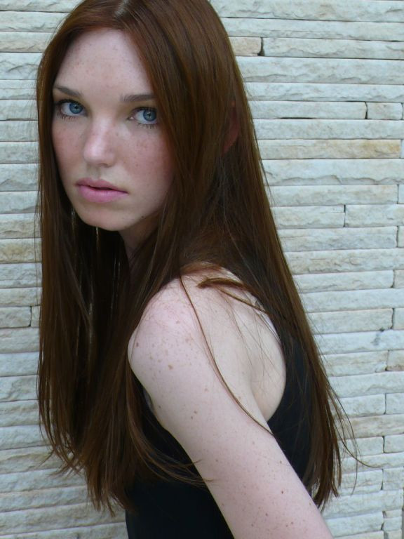 Photo of model Juliana Biedrzicki - ID 289945