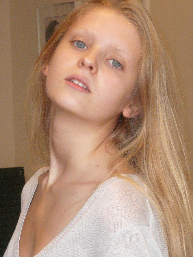 Photo of model Pauline Surget - ID 290315