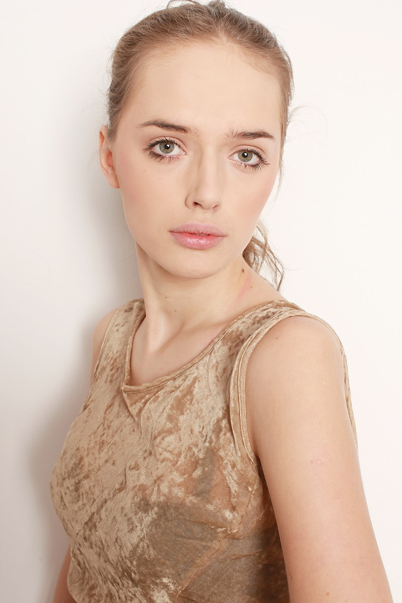 Photo of model Angela Woszczyna - ID 290367