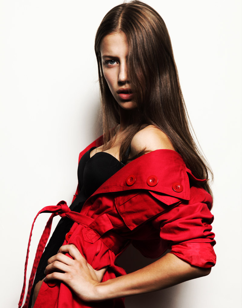Photo of model Nicole Poturalski - ID 314705