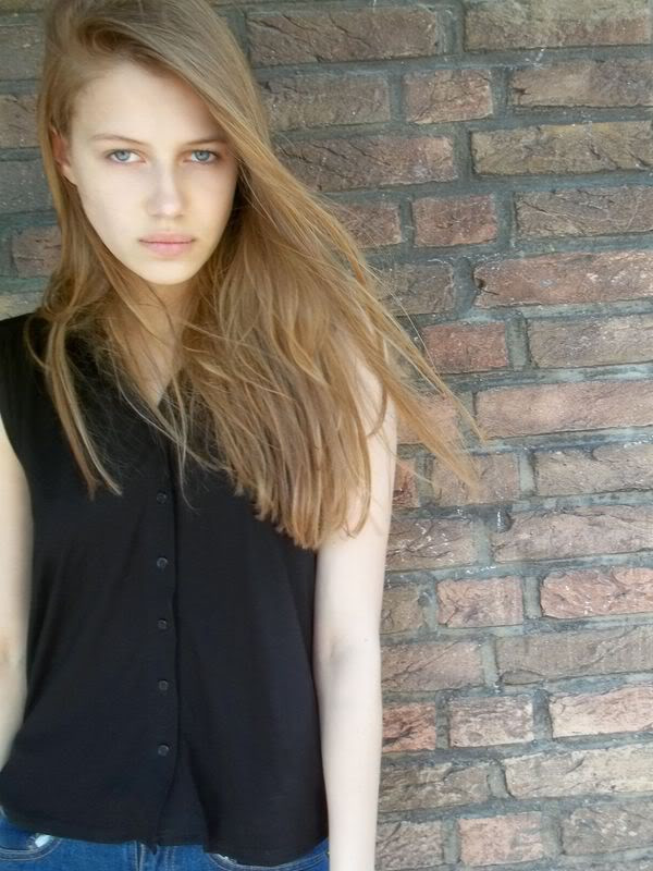 Photo of model Nicole Poturalski - ID 419236