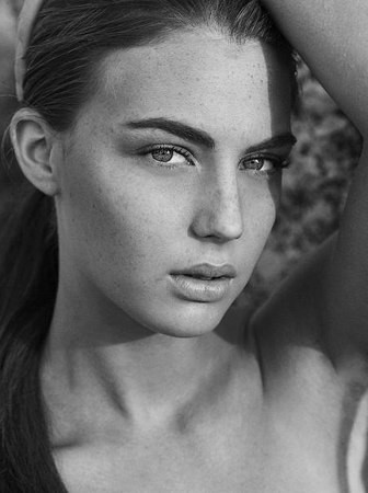 Photo of model Erin Blows - ID 291856