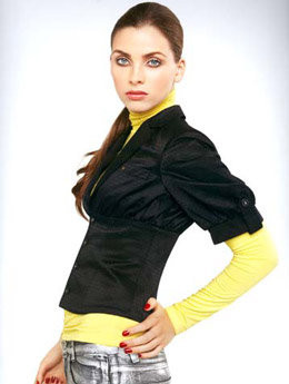 Photo of model Maggie Lorenzetti - ID 293113