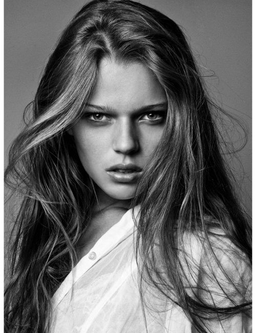 Photo of model Juliana Forge - ID 295197