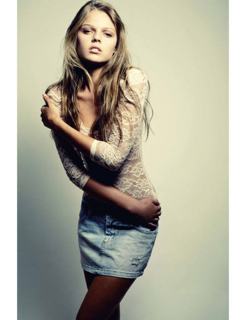Photo of model Juliana Forge - ID 295216