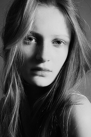 Photo of model Nina Meijer - ID 295990