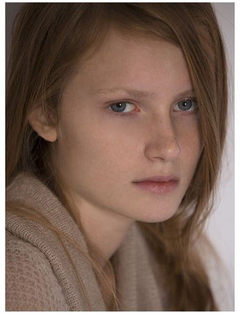 Photo of model Nina Meijer - ID 295995
