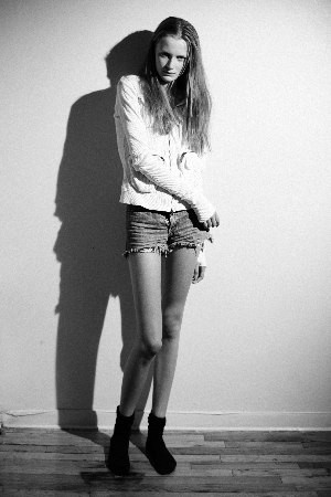 Photo of model Nina Meijer - ID 295996