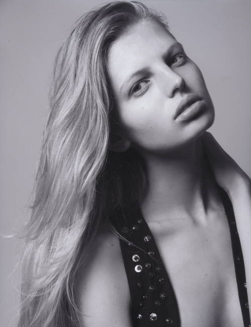 Photo of model Eugenia Sizanyuk - ID 297086