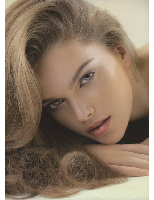 Photo of model Viktoria Halenarova - ID 297363