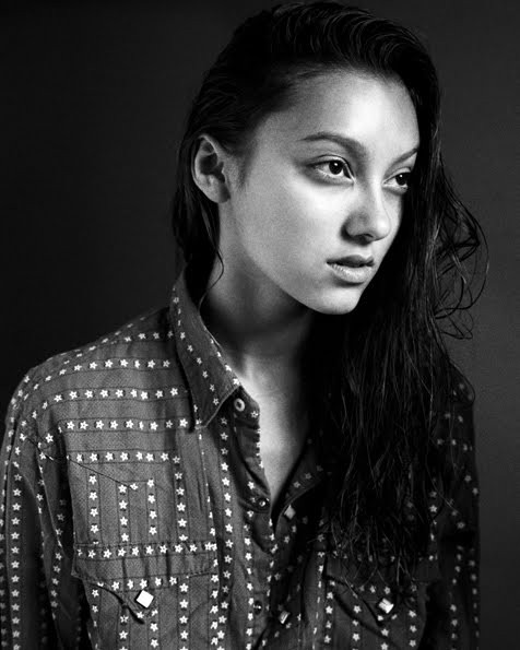 Photo of model Alisa Gourari - ID 297828