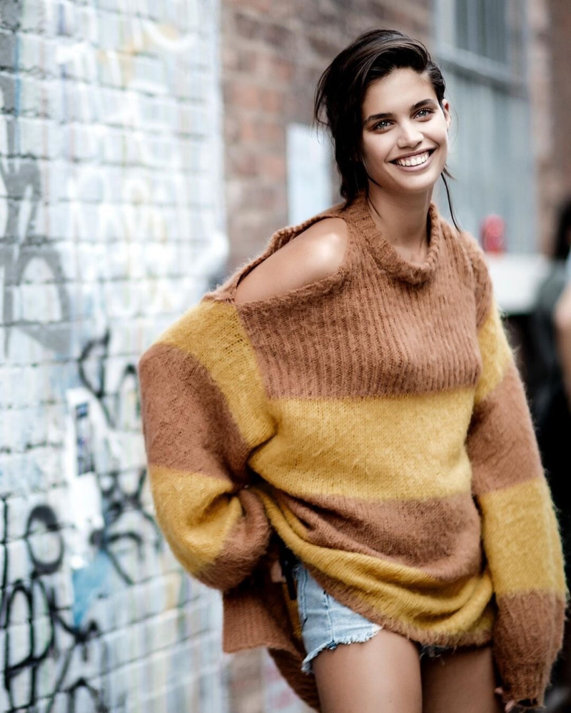 Photo of model Sara Sampaio - ID 645679