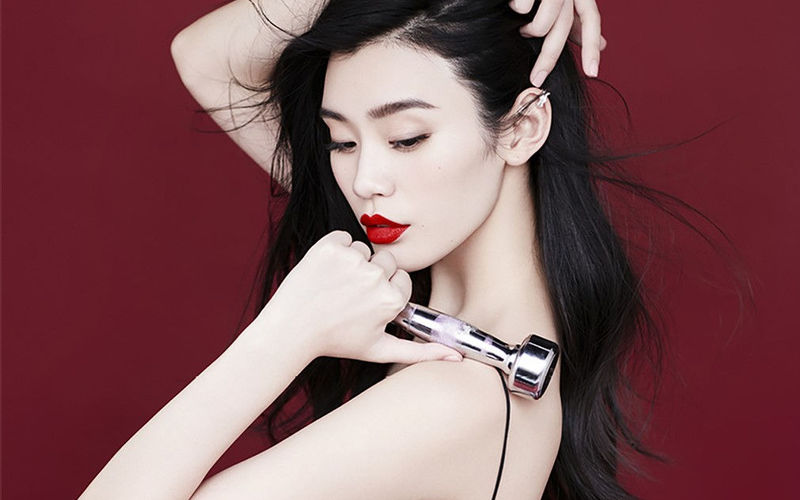Inside Model Ming Xi's Closet - Coveteur: Inside Closets, Fashion