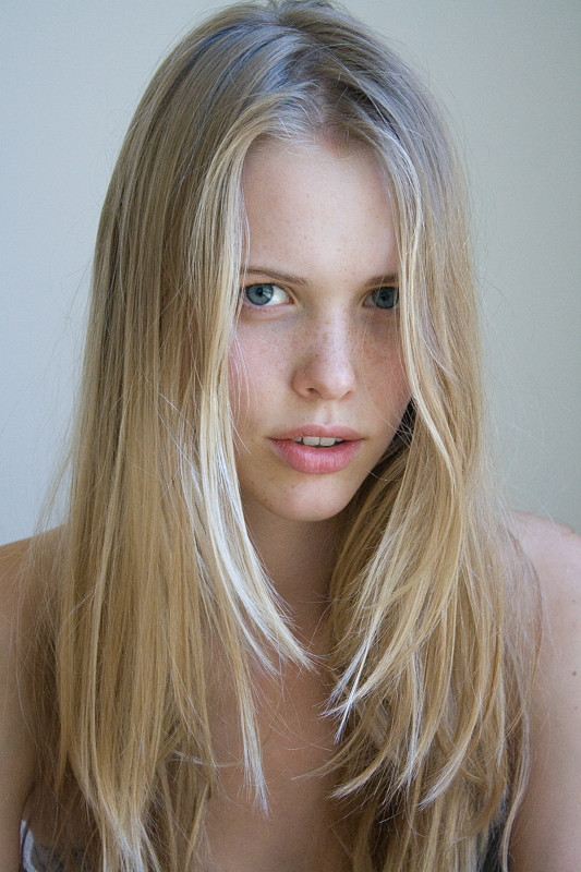 Photo of model Molly Kucera - ID 306857