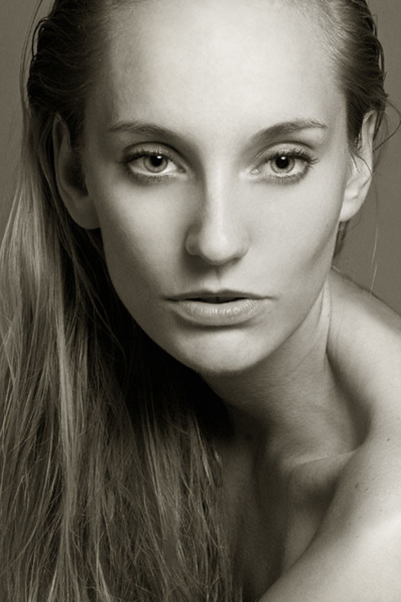 Photo of model Emelie Wahlström - ID 341298