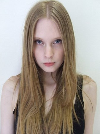 Photo of model Jasmine Poulton - ID 302160